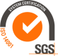 Distintivo di certificazione di sistema SGS con un segno di spunta arancione, etichettato ISO 14001 e SGS in grigio e arancione.
